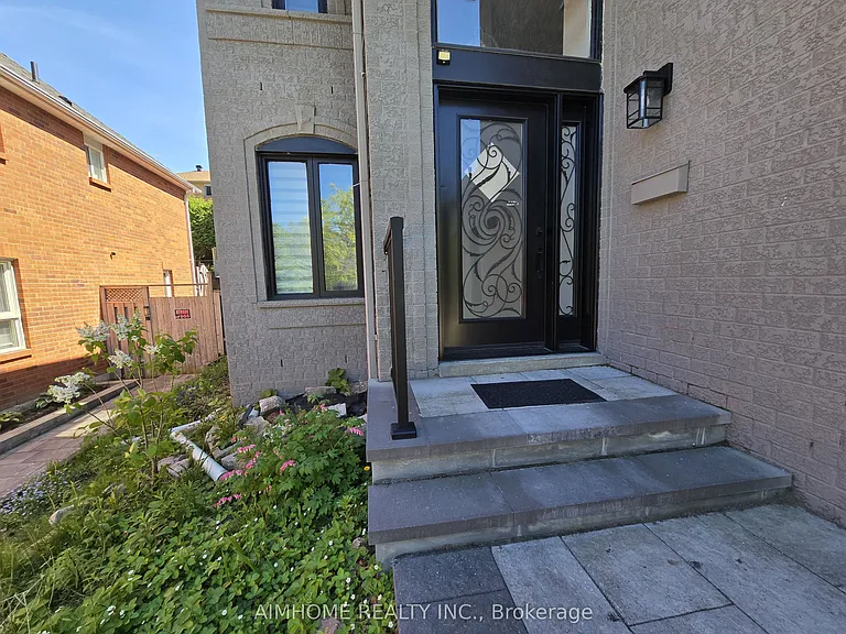 137 McClellan Way — Photo 12