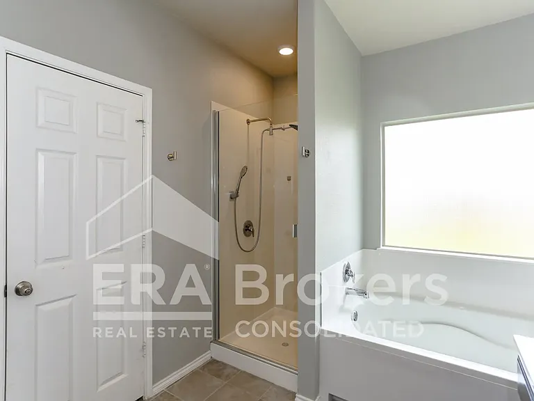 2506 Bargello St — Photo 14
