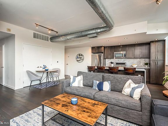 2nd image of 3409 Wilson Blvd Unit 201