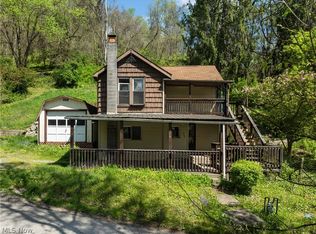 710 Cemetery Rd, Martins Ferry, OH 43935
