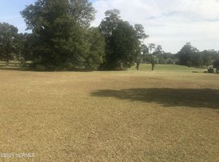 1009 Middleton Dr NW, Calabash, NC 28467