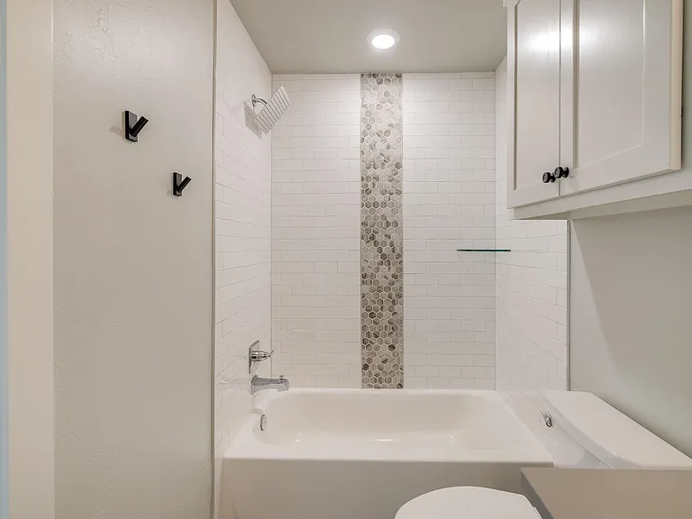 5117 Yale Bridge Ct — Photo 17