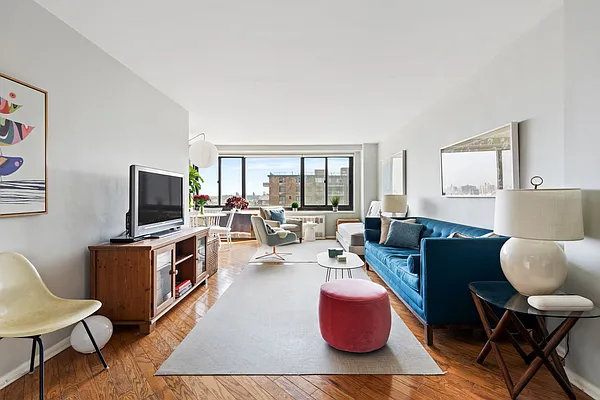 Sold by Compass | media 8