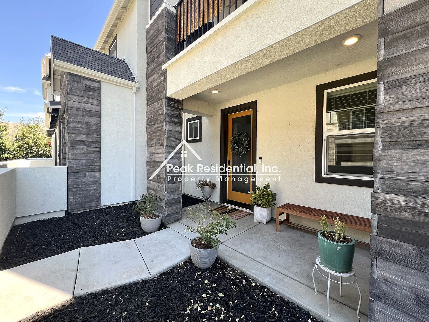 Updated 4bd/3.5ba Natomas Home with Garage! — Photo 3