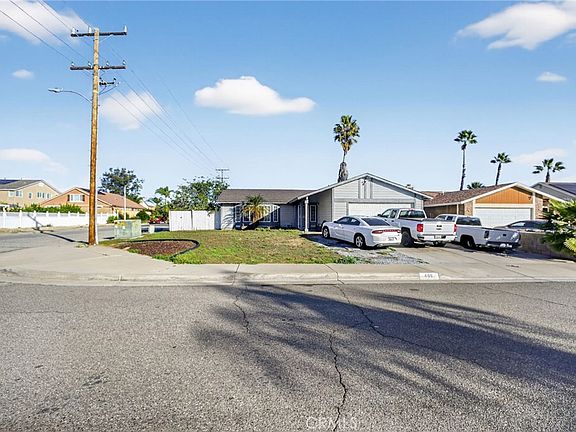 4th image of 498 Serrana Rd