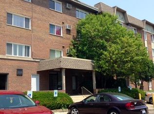 2300 Beau Monde Ln #406, Lisle, IL 60532