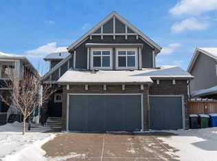 300 W Aspenmere Way, Chestermere, AB T1X0Y2