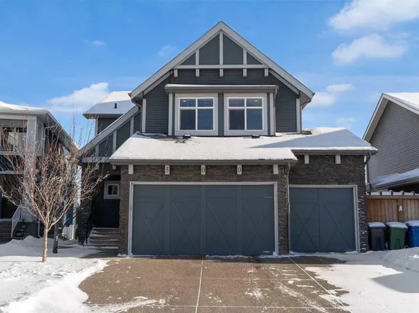 300 W Aspenmere Way, Chestermere, AB T1X 0Y2