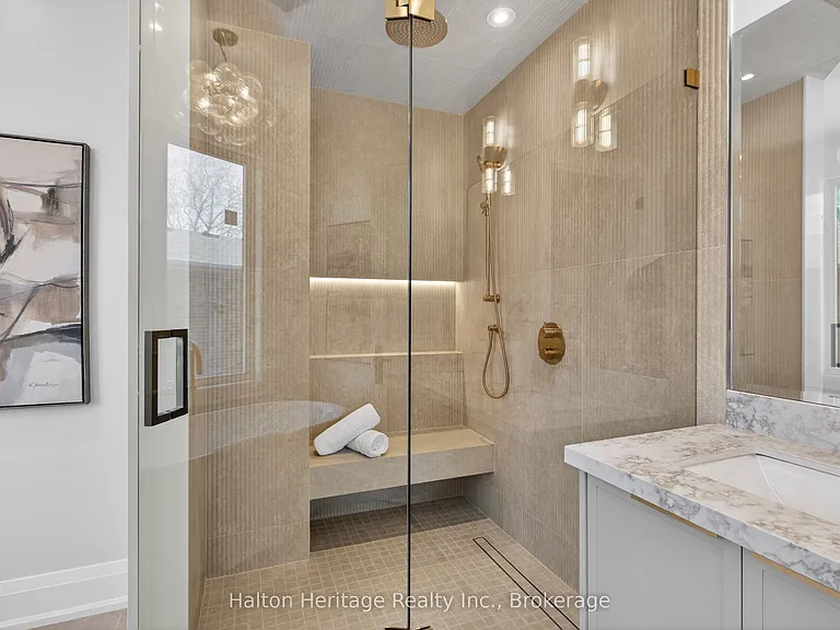 148 Herald Ave — Photo 28