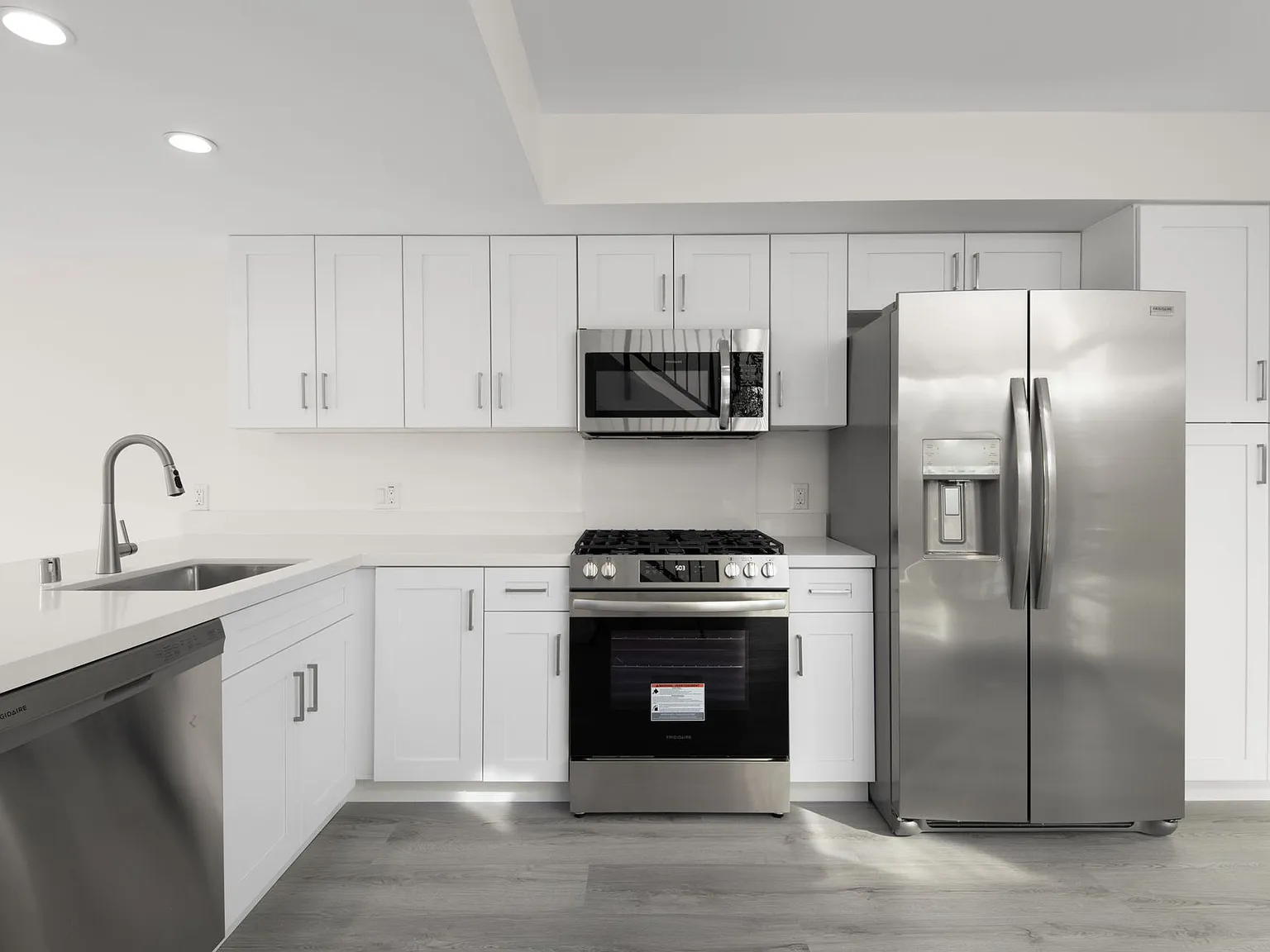 Now Leasing! Brand New Townhome Apartments in Vista — Photo 2
