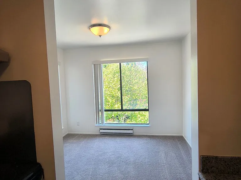 5 Commodore Dr #412 — Photo 31