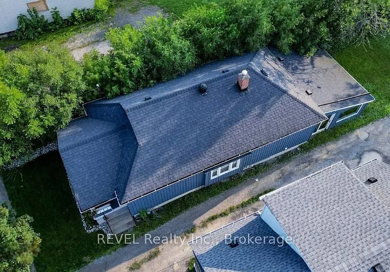 50 Pelham Rd — Photo 34