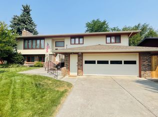 613 Park Garden Rd, Great Falls, MT 59404