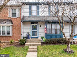 10203 Roberts Common Ln, Burke, VA 22015