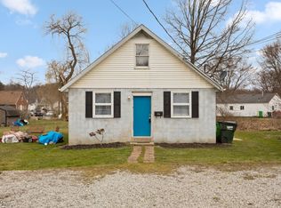 141-143/145-149 Medina St, Rittman, OH 44270