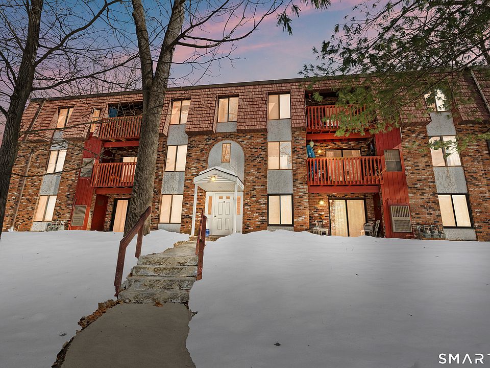 1st image of 15 Woodsedge Drive APT 5C