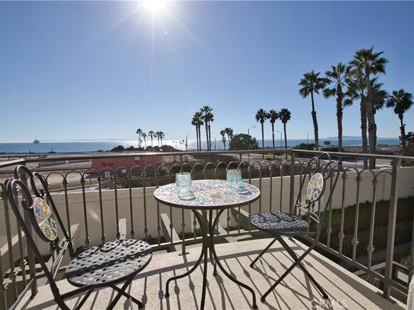 19261 Surfview Dr, Huntington Beach, CA 92648