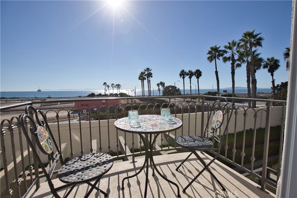 Home at Seacliff Country Club