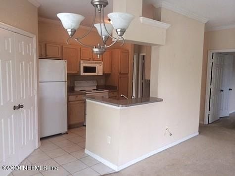 4th image of 7800 Point Meadows Dr APT 922