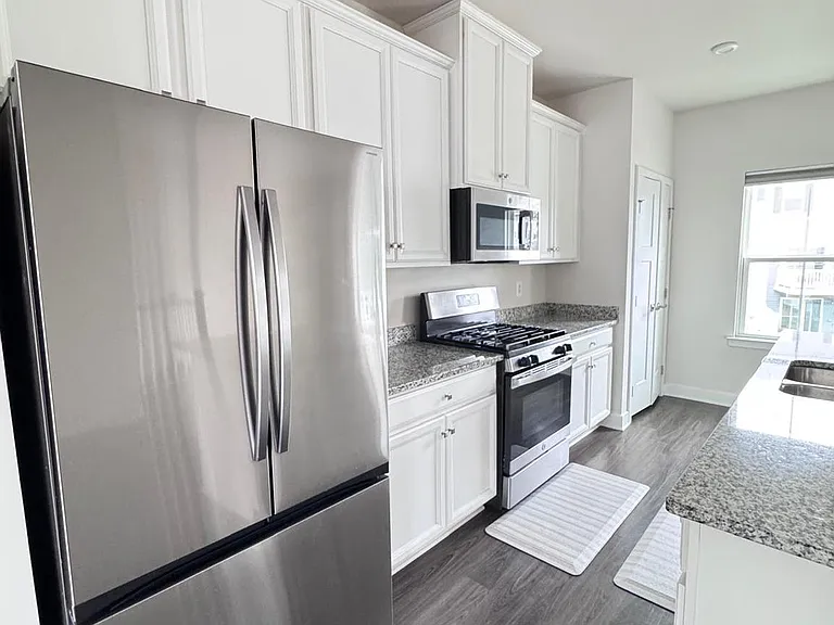 118 Twinleaf Way — Photo 6