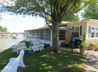 32 Easy St, Russells Pt, OH 43348