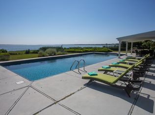 3 Reynolds Dr, Westhampton Beach, NY 11978