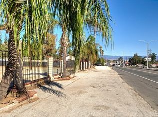 2941 S La Cadena Dr, Colton, CA 92324