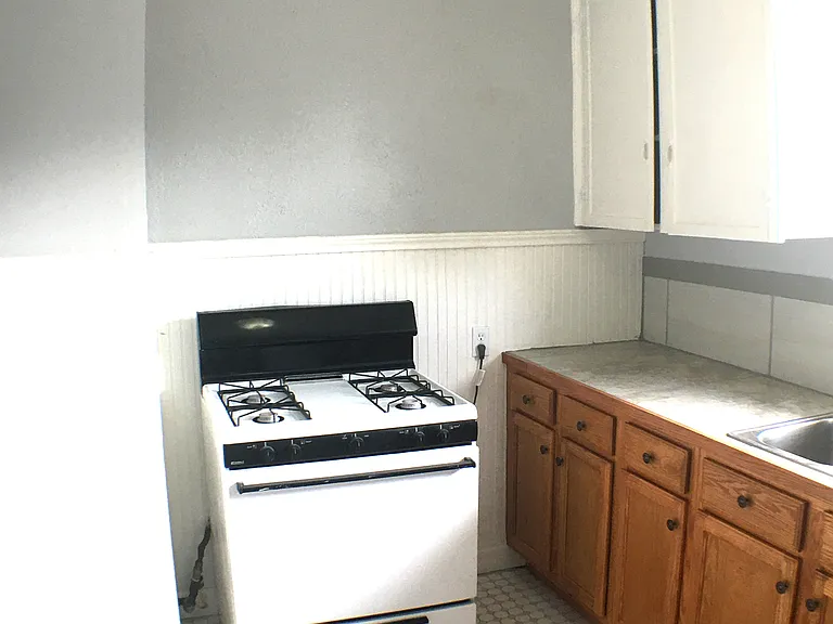 801 Page Ave #7 — Photo 9