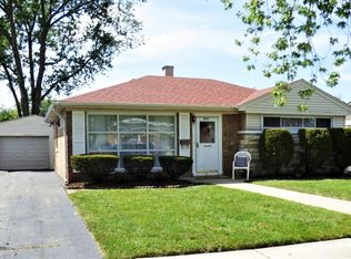 4021 W 106th Pl, Oak Lawn, IL
