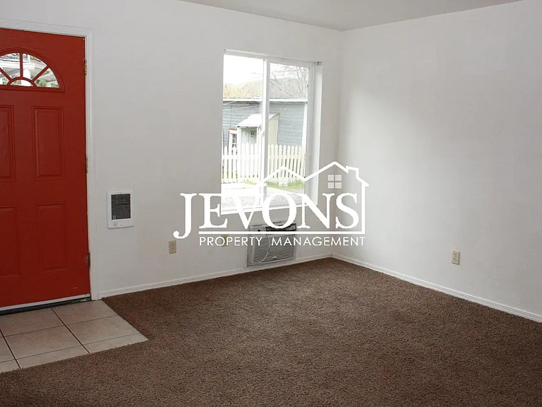 309 N Naches Ave #4 — Photo 6