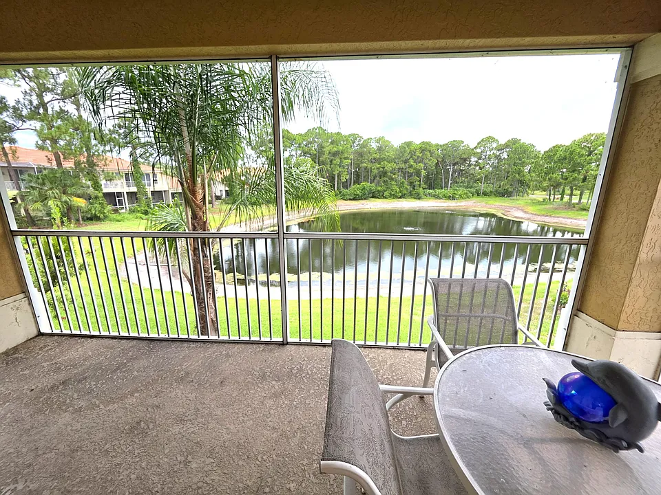 8372 Mulligan Cir #1824