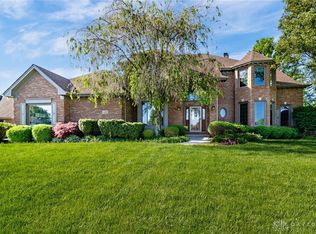 1400 Willow Park Ct, Dayton, OH 45458