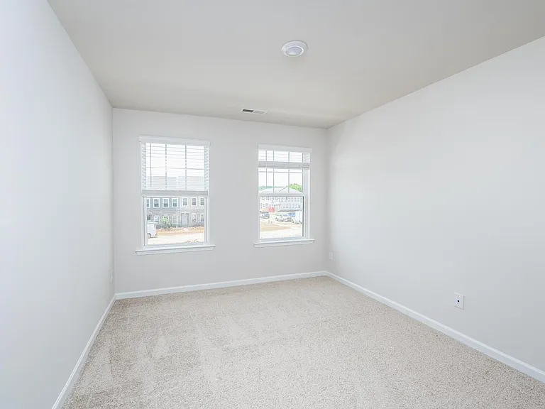 310 Planters Pl — Photo 20