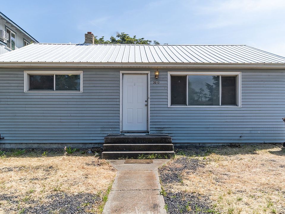 1st image of 3012 E Hoffman Ave