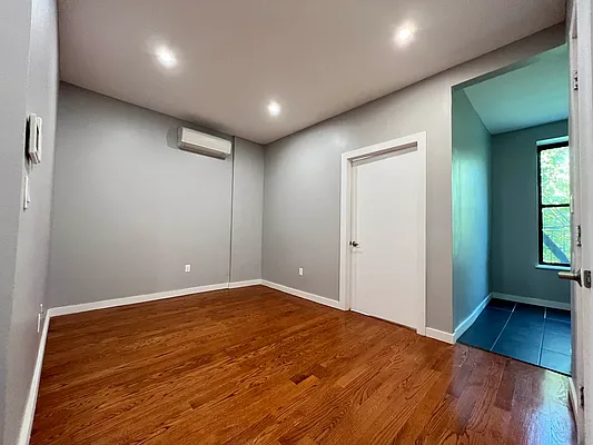 Rented by ABODE NYC LLC | media 2