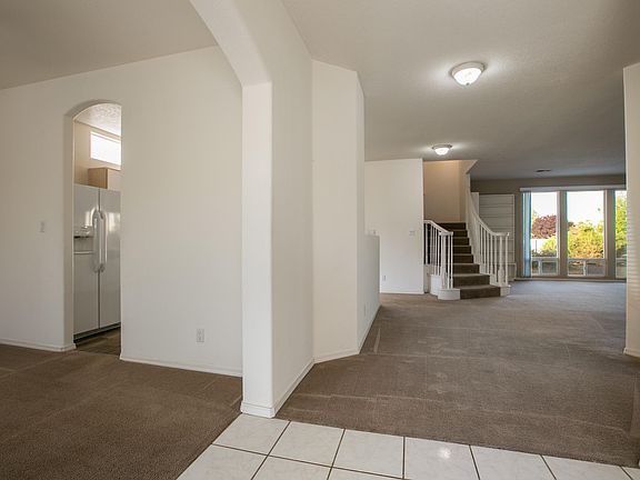 3rd image of 10831 Cerro Crestado Dr NW