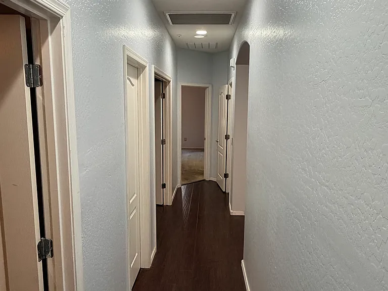 3821 E Flower Ct — Photo 7