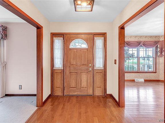 4th image of 4903 Shawnee Rd