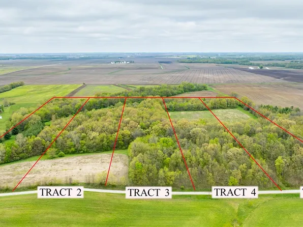 1450 North Ln, Shelbyville, IL 62565