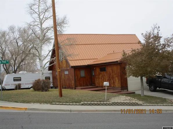 2755 Hitching Post Dr, Green River, WY 82935