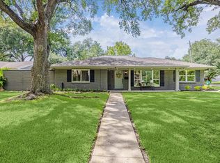 5702 Capello Dr, Houston, TX 77035