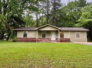 1613 N James St, Jacksonville, AR 72076