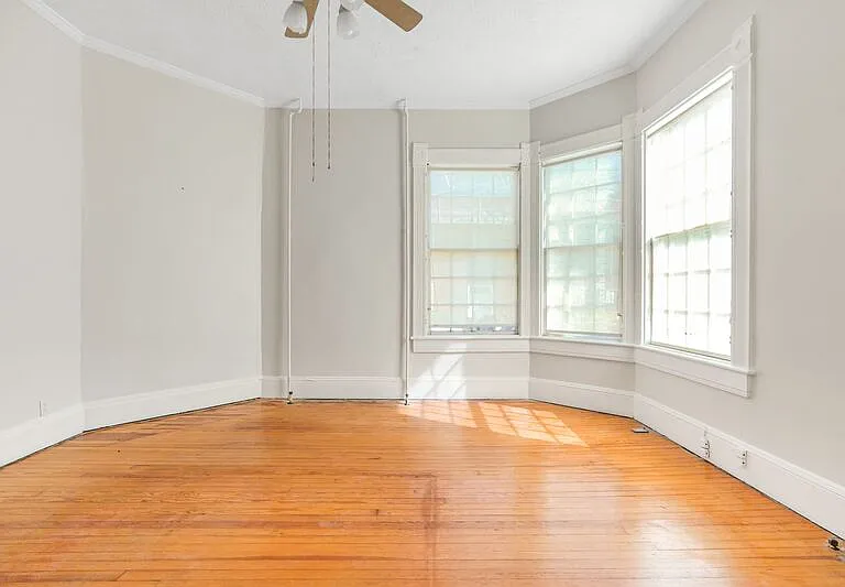 1122 Caroline St #1 — Photo 6