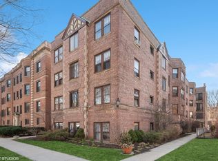 816 Michigan Ave APT 2E, Evanston, IL 60202