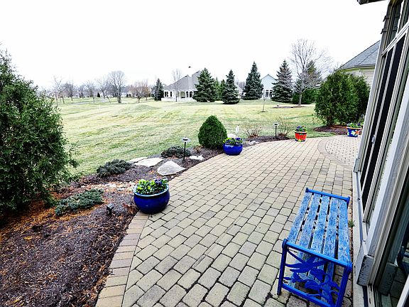 5th image of 1049 Villa Vista Pl