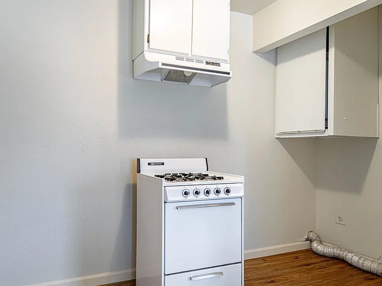 522 Sierra Dr — Photo 6
