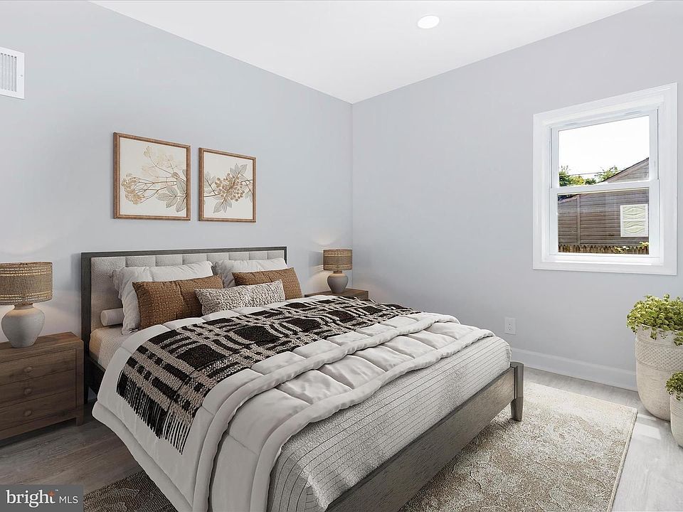 1st image of 903 Minna Ave