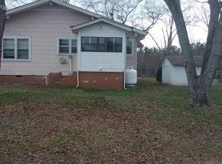 1357 Chase High Rd, Forest City, NC 28043