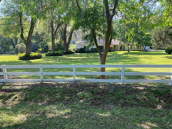 2nd image of 2112 N Arendell Way