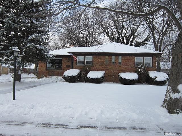 1st image of 7467 Nightingale St